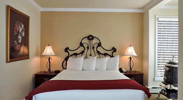 Номер Superior The Victorian Inn