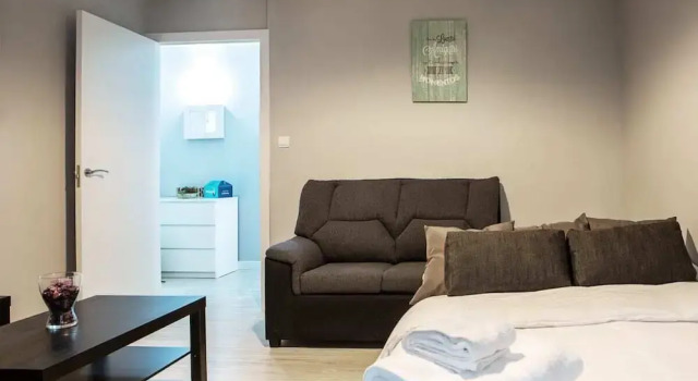 Lovely 3bed Next to Fuencarral, 2mins to Metro, 预订 酒店 芬卡赖尔—埃尔·帕尔多区 马德里