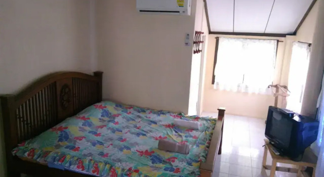 Номер Standard с балконом и с видом на сад RueanPhen Homestay