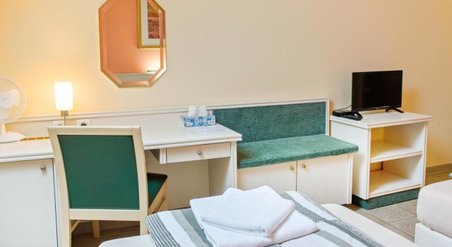 Penzion Putim, Prenota Hotel Putím Boemia meridionale