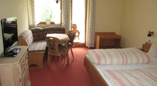 Gästehaus Brandnerhof, Buchen Sie Hotel Hotels in Bayern mit Parkplatz, Parkplätze
