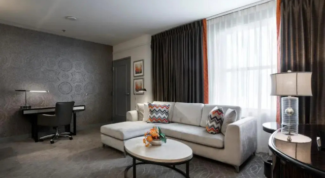 Люкс Colcord Hotel Oklahoma City, Curio Collection by Hilton