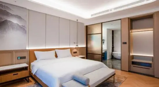 Люкс Premier Donghu Lihua Grand Hotel