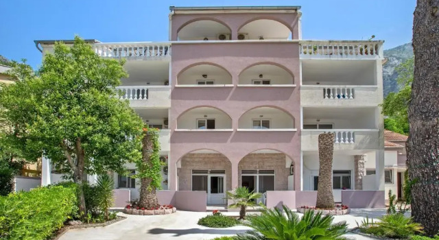 Apartments Villa Popovic
