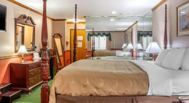 Люкс Quality Inn & Suites Prairie Du Chien