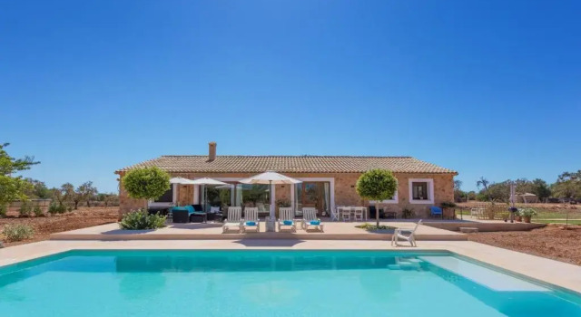 Villa 3 camere Casa Calma