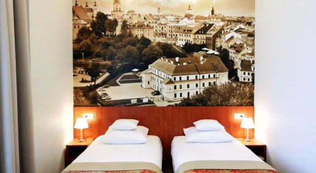 Dom na Podwalu, Prenota Hotel Stare Miasto 