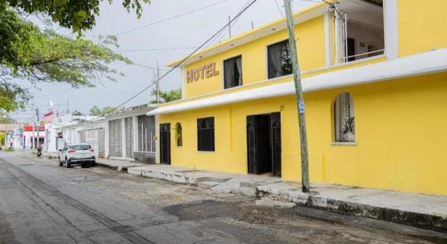 OYO Hotel Marías,Aeropuerto Internacional de Chetumal, Prenota Hotel Chetumal 