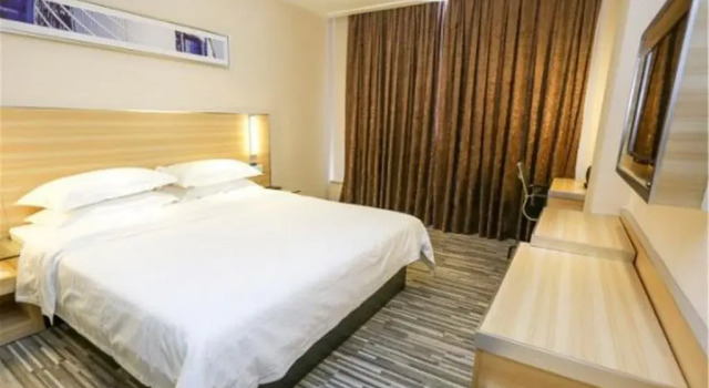 City Comfort Inn Guangzhou Baiyun Airport Renhe, Boek Hotel Hotels in Guangdong met parkeren, Parkeren