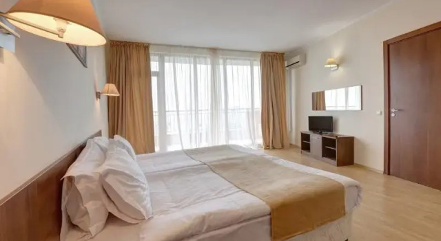 Номер Standard с балконом Hotel Continental