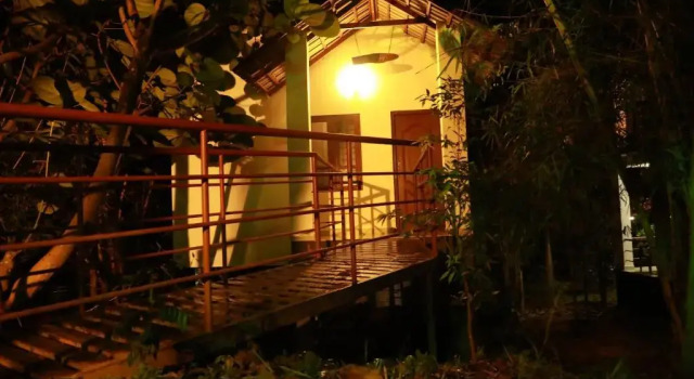 Двухместный номер Deluxe с балконом Le Eden Premium Wayanad Pool Resort