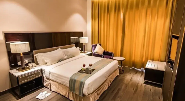 Amara Gateway Hotel, Забронировать Отель Морадабад штат Уттар-Прадеш