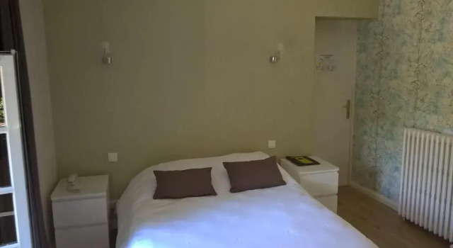 Трёхместный номер Standard Le Vieux Moulin