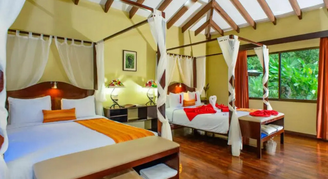 Трёхместный номер Deluxe Manatus Hotel