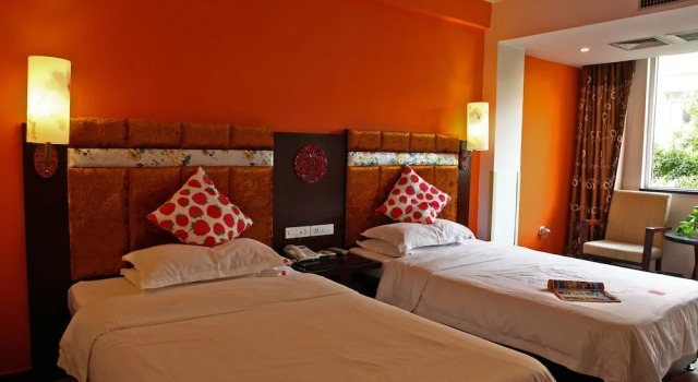 Двухместный номер Standard с видом на реку GuiLin Eva Inn Hotel