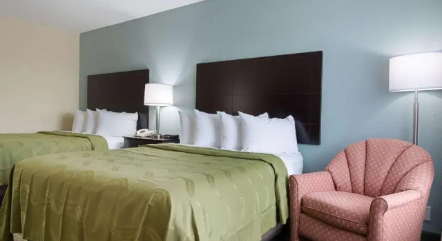 Standard Zimmer Quality Inn Calhoun North I-75