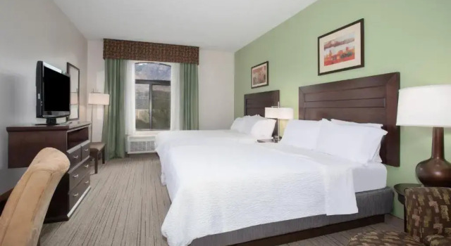 Четырёхместный номер Standard Holiday Inn Express & Suites Oro Valley-Tucson North by IHG