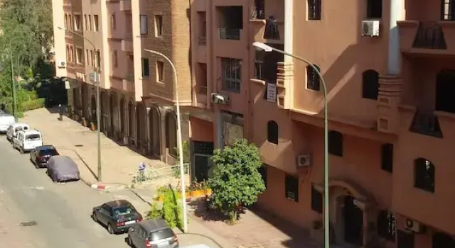 Apartment With 2 Bedrooms in Marrakesh, With Wonderful City View, Furn, Забронировать Апартаменты/квартира Отели Марракеш-Тенсифт-Эль-Хауз с парковкой, Парковка