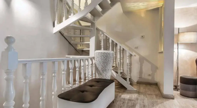 Апартаменты Black And White Suite