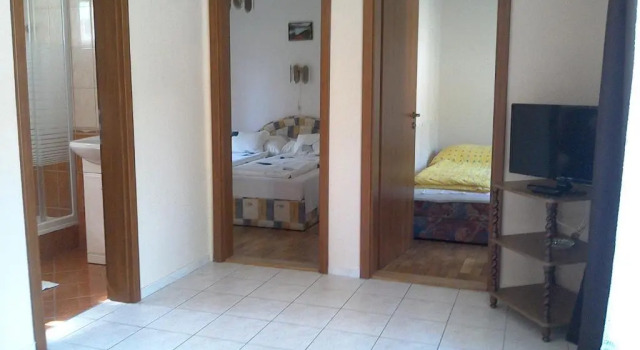 Balatonpart-lak, Prenota Hotel Balatonfenyves 