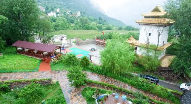 Dengba Meisu (Middle Road Zangzhai), Prenota Hotel Hotel a Danba con parcheggio, Parcheggio