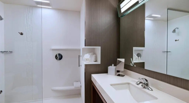 Номер Standard Courtyard Dallas Grand Prairie