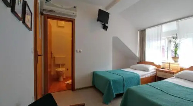Hotel garni Paleta, Забронировать Отель Отели Гореньска 3 звезды, 3*