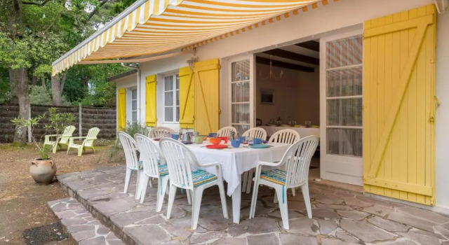Коттедж Maison Familiale Dans Les Pins a 300 M de la Plage