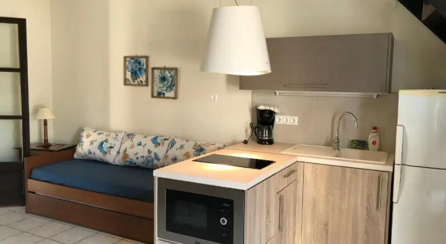Апартаменты Villa POLYTIMI
