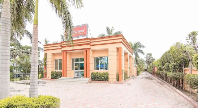 OYO 2032 Hotel Exotica