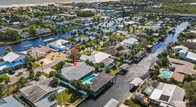 Коттедж Canal Front Beach Home - Flagler Beach, Florida 5 Bedroom Home