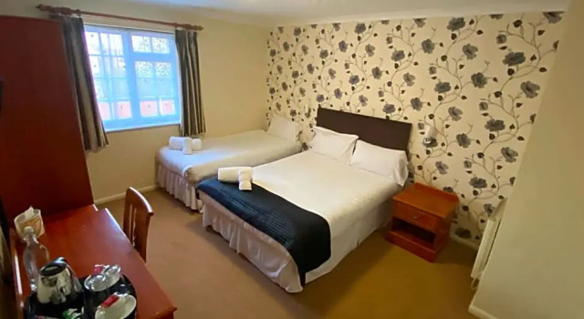 Двухместный номер Standard Zaheers Hotel