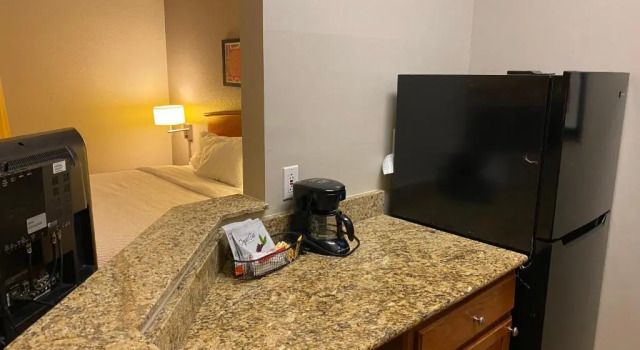 Двухместный люкс MainStay Suites Middleburg Heights Cleveland Airport