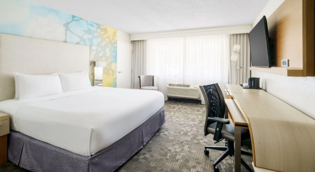 Двухместный номер Standard Courtyard by Marriott Orlando Lake Buena Vista at Vista Centre