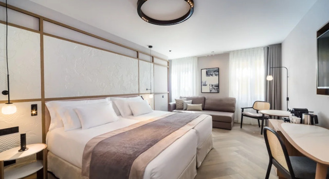 Полулюкс Barceló Funchal Oldtown