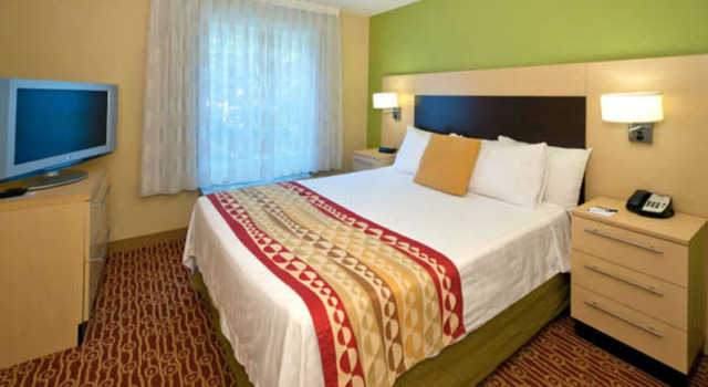 TownePlace Suites by Marriott Jacksonville, Забронировать Отель Отели Джэксонвилл с бассейном, Бассейн