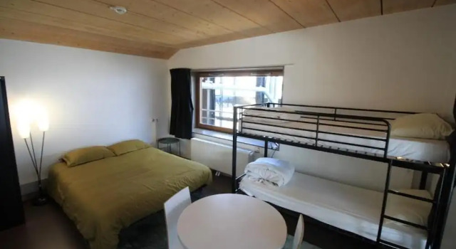 Четырёхместный номер Auberge de Jeunesse HI Paris Yves Robert