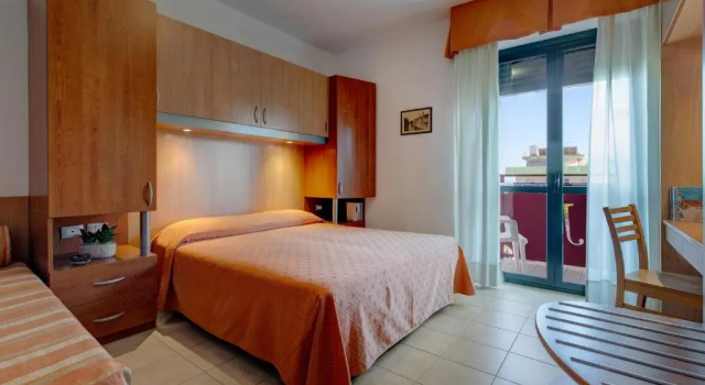 Четырёхместный номер Standard Hotel Jalisco
