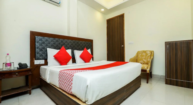 Номер Standard OYO 23466 Hotel Planet
