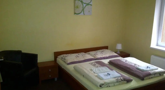 Penzion Zátiší, Reserva ahora Hotel Komorní Lhotka 