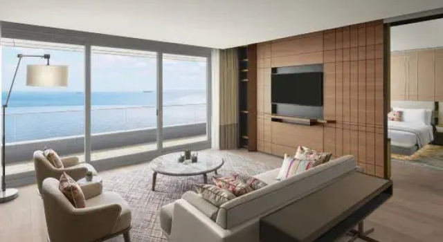 Двухместный люкс Executive c 1 комнатой с видом на море JW Marriott Hotel Istanbul Marmara Sea