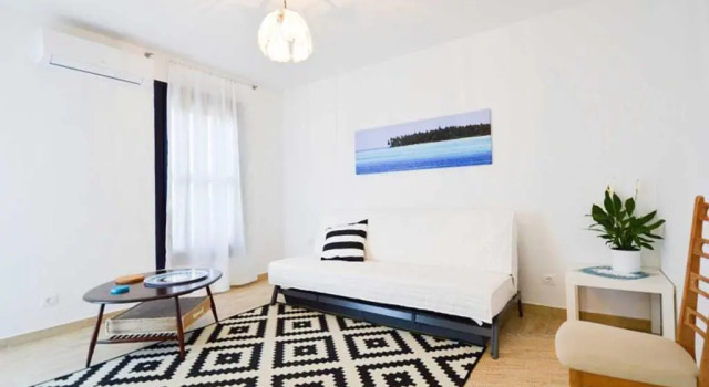 Leut Apartment, 3min beach, 15min center, Забронировать Апартаменты/квартира Пула Pula Riviera, рядом с Пляж в бухте Гортанова