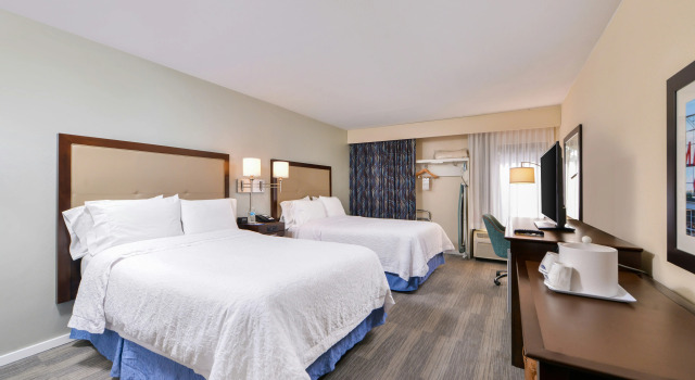Hampton Inn Seattle-Airport, Book Hotel Hoteller i SeaTac med pool, Swimmingpool