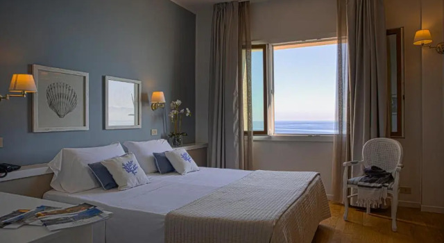 Двухместный номер Standard с видом на море Hotel Punta Nord Est