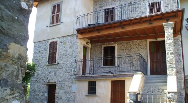Apartment With 2 Bedrooms in Orturano, With Wonderful Mountain View, Enclosed Garden and Wifi Near the Slopes