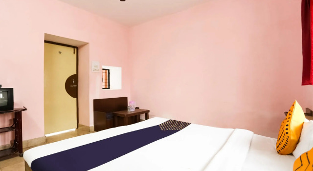 SPOT ON 75670 Hotel Swagtam