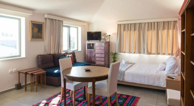 Апартаменты Standard CHROMA Lodge Pikermi