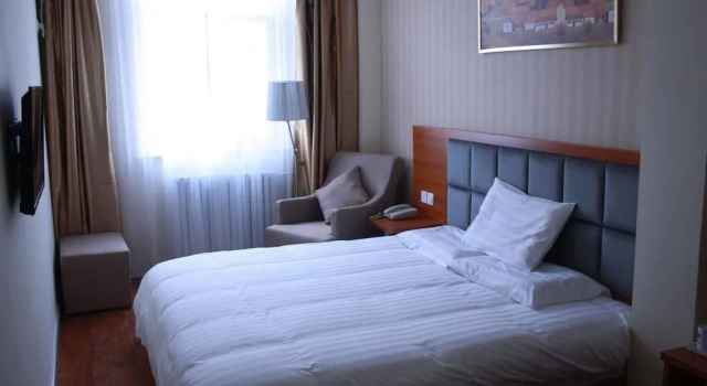 Happy House Clain Hotels Daguanyuan Branch, Book Hotel Hoteller i Beijing Province med parkering, Parkering