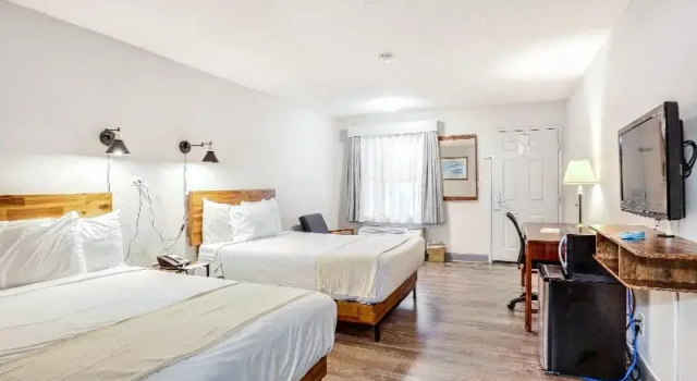 Четырёхместный номер Standard The Guest Lodge Gainesville