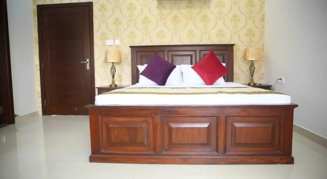 Komfort- lejlighed Gulberg Suites